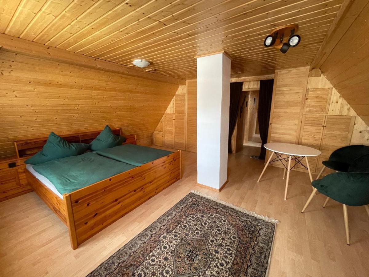 Apartmán Haus Tannenzaepfle Waldachtal Exteriér fotografie